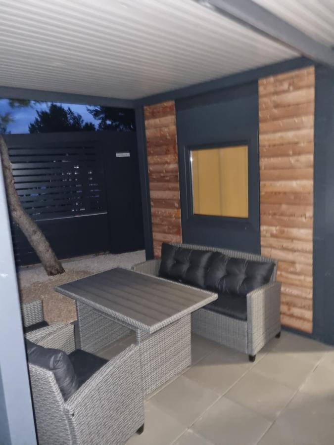 Hipo Camp Mobil Home Arta Pakoštane 外观 照片